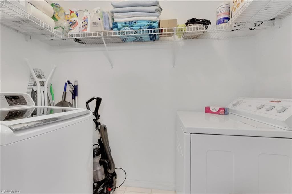 20656 Candlewood, Estero, FL 33928-25