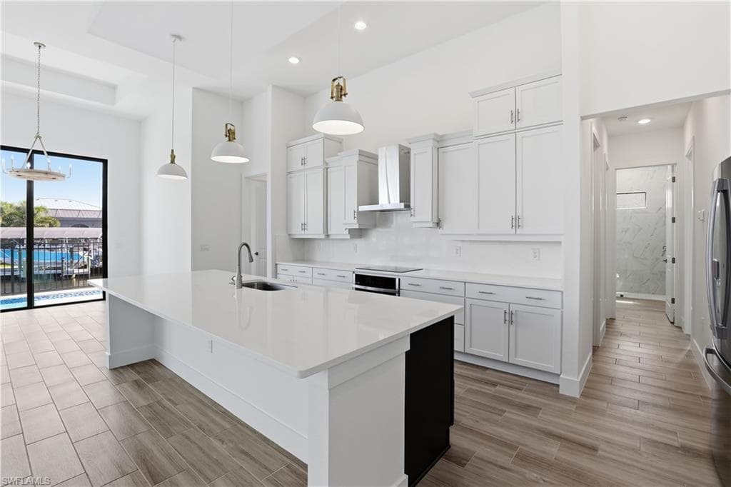 609 39th Ave, Cape Coral, FL 33993-13