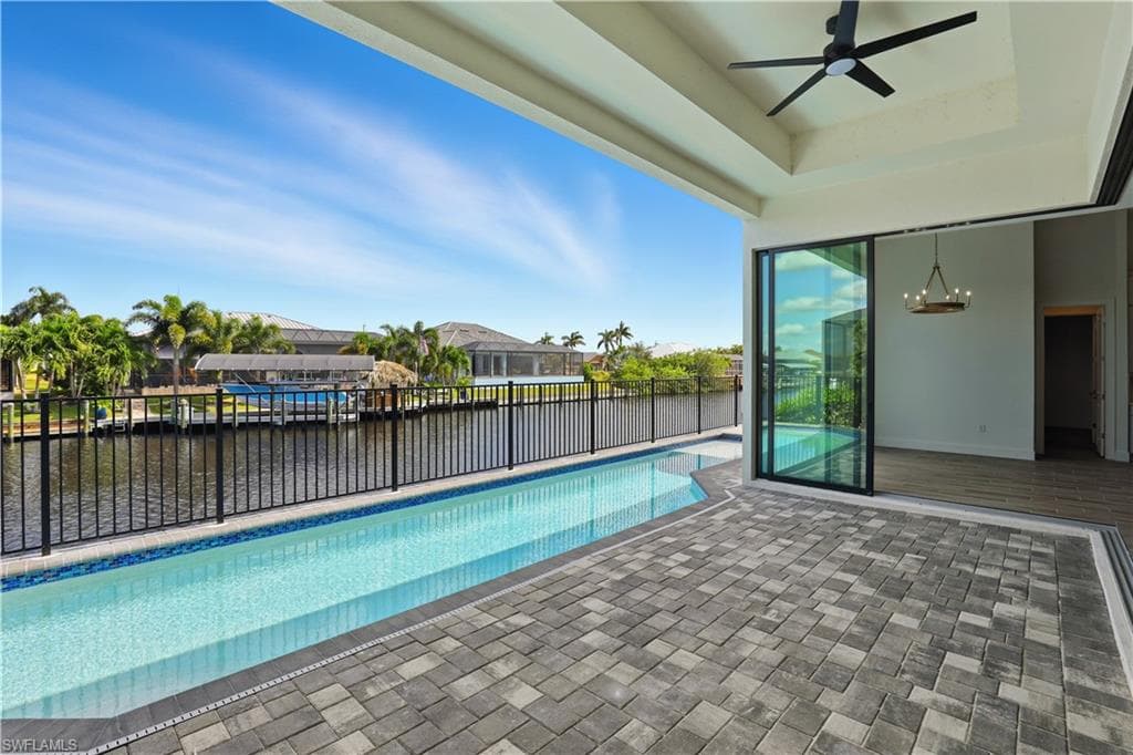 609 39th Ave, Cape Coral, FL 33993-36