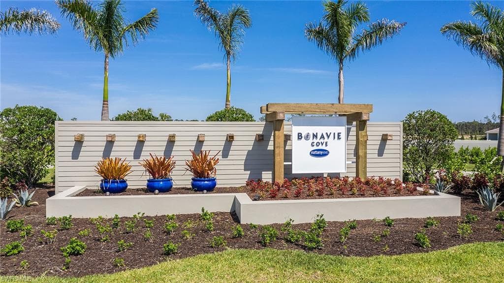 6665 Good Life St, Fort Myers, FL 33966-3