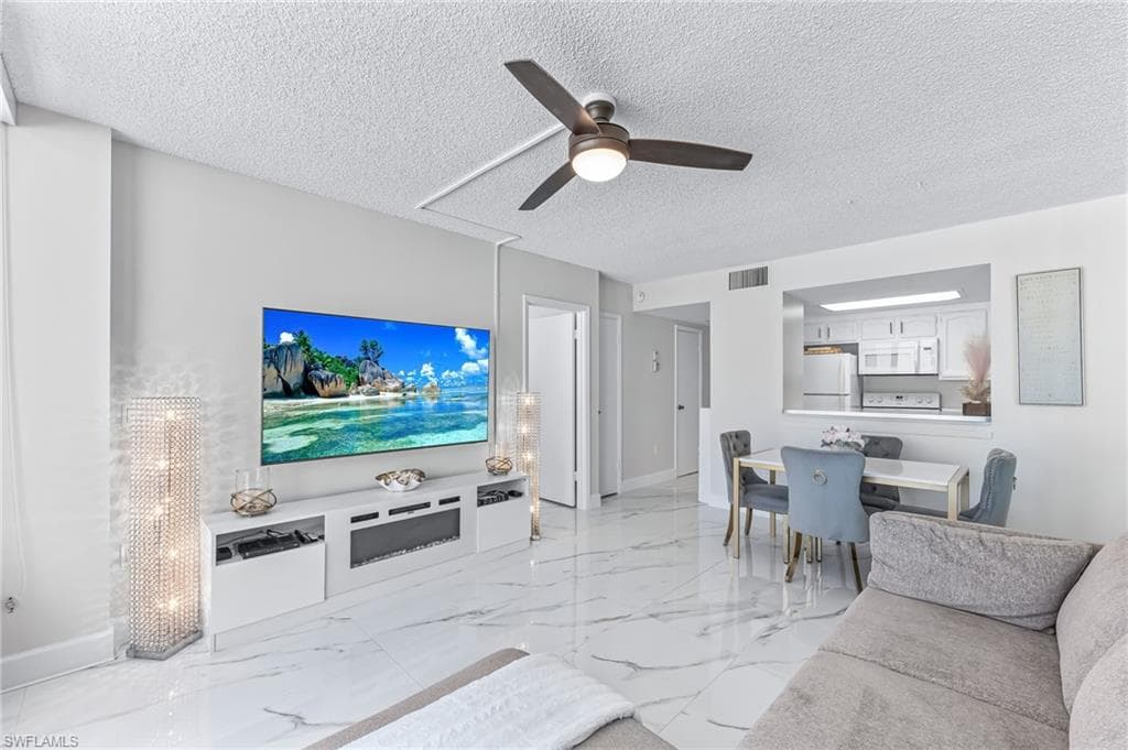180 Seaview Ct 1003, Marco Island, FL 34145-5