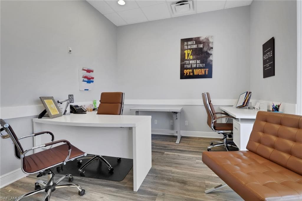 2800 Davis Blvd 212, Naples, FL 34104-12