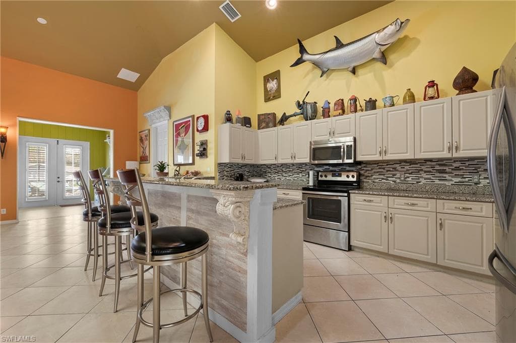 27161 Flamingo Dr, Bonita Springs, FL 34135-18