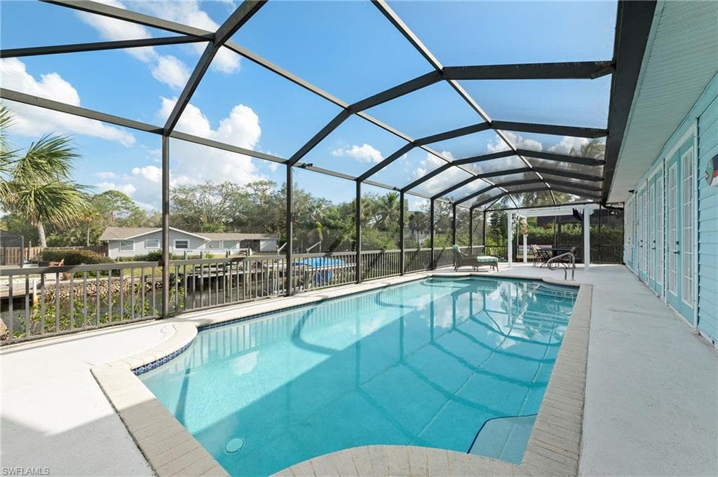 27161 Flamingo Dr, Bonita Springs, FL 34135-32