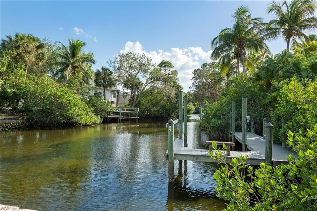27161 Flamingo Dr, Bonita Springs, FL 34135-36
