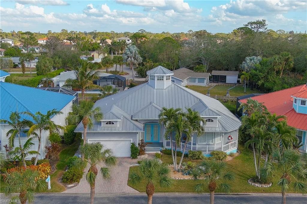 27161 Flamingo Dr, Bonita Springs, FL 34135-2