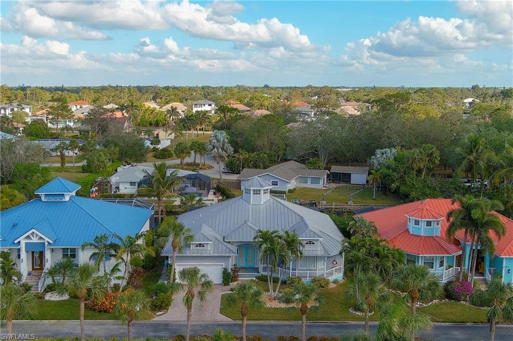 27161 Flamingo Dr, Bonita Springs, FL 34135-3