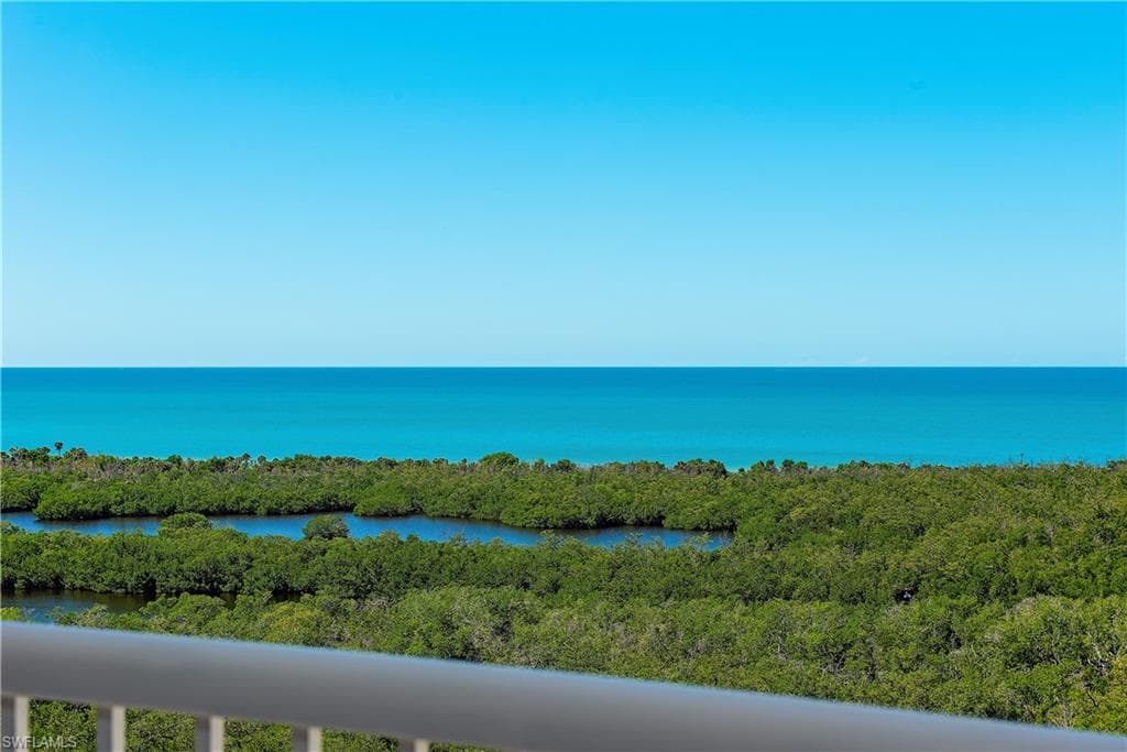 7117 Pelican Bay Blvd 1103, Naples, FL 34108-17