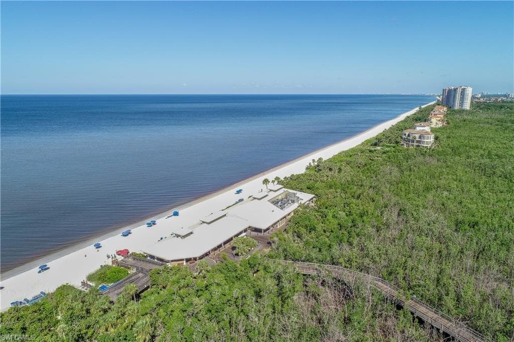 7117 Pelican Bay Blvd 1103, Naples, FL 34108-34