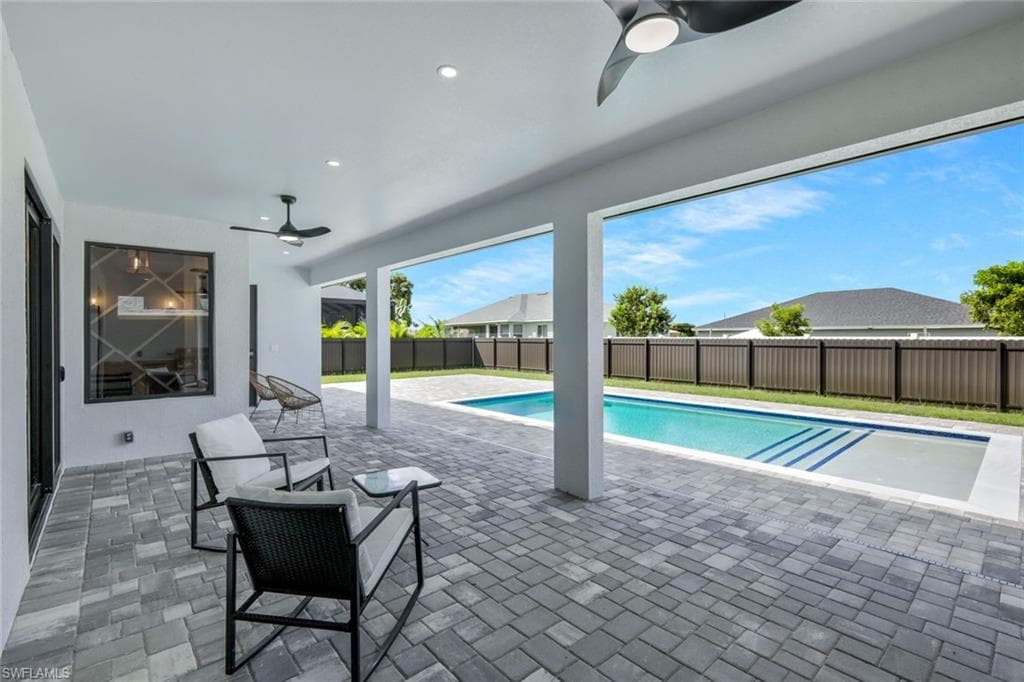 224 14th Pl, Cape Coral, FL 33993-29