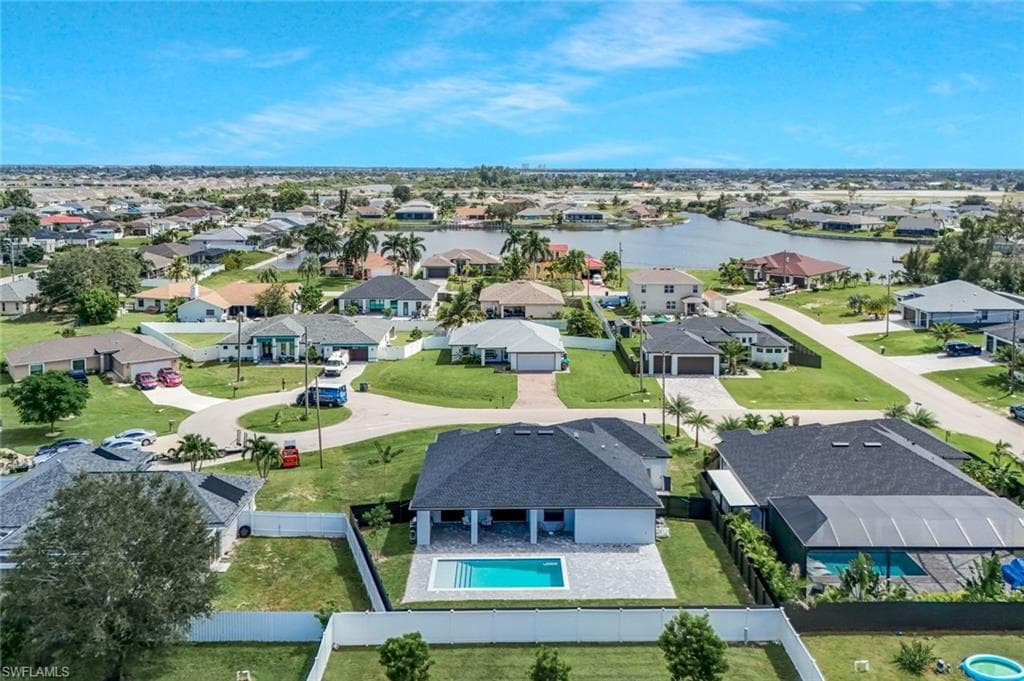224 14th Pl, Cape Coral, FL 33993-38