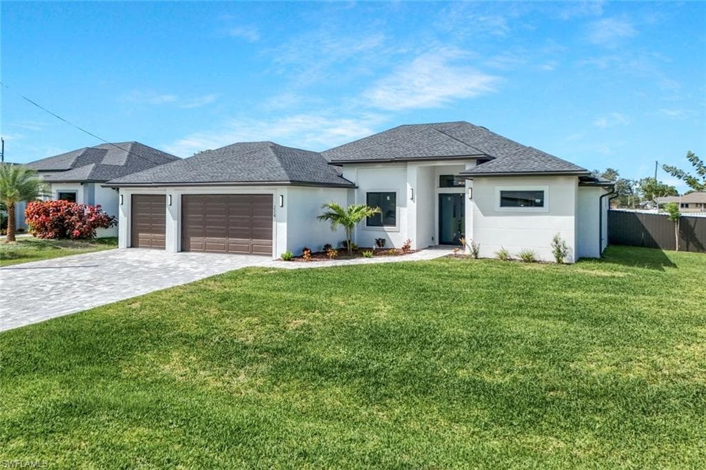 224 14th Pl, Cape Coral, FL 33993-3