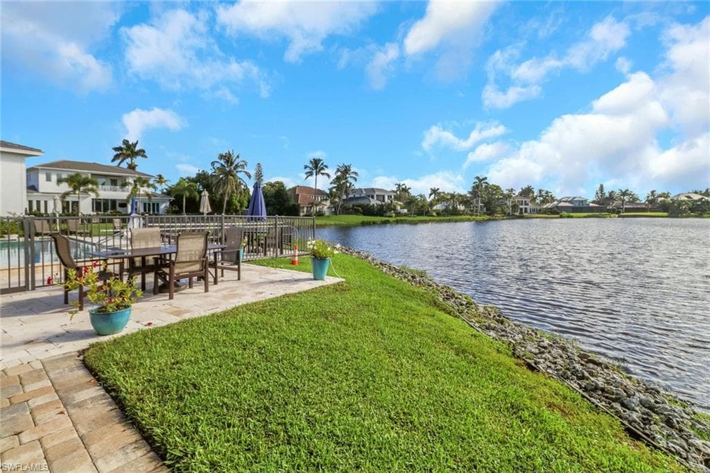 4160 Crayton Rd A4, Naples, FL 34103-16
