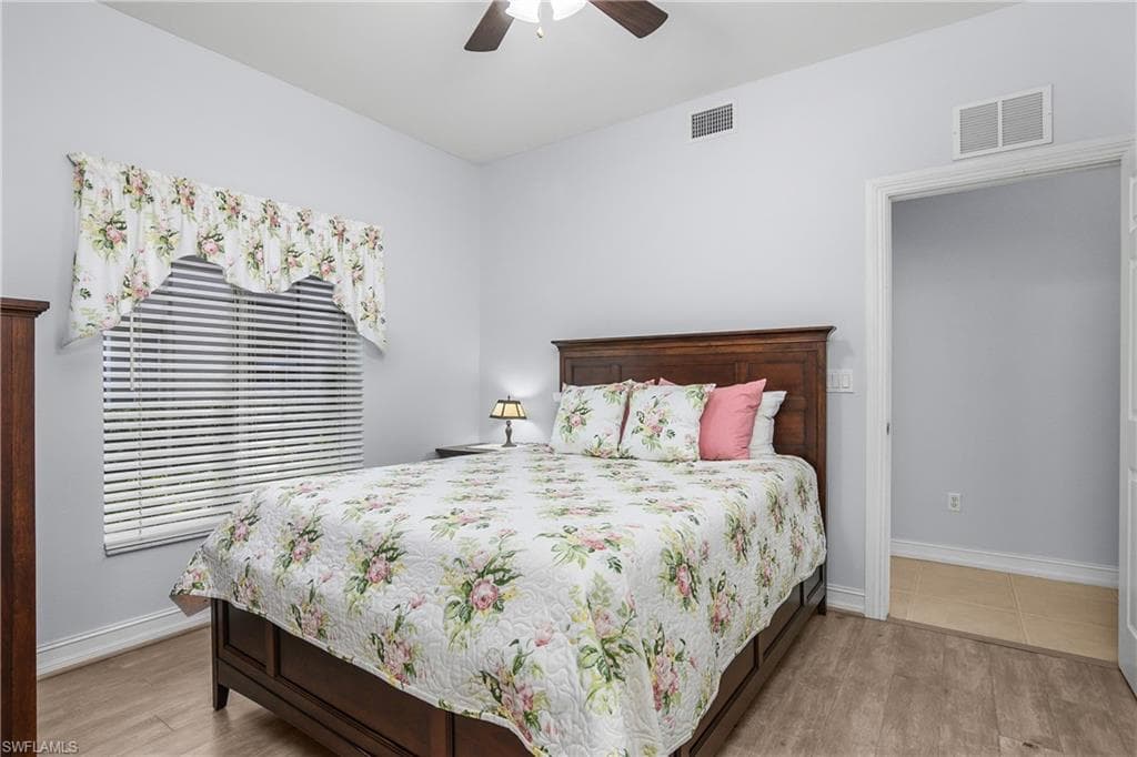 9185 Michael Cir 1203, Naples, FL 34113-27