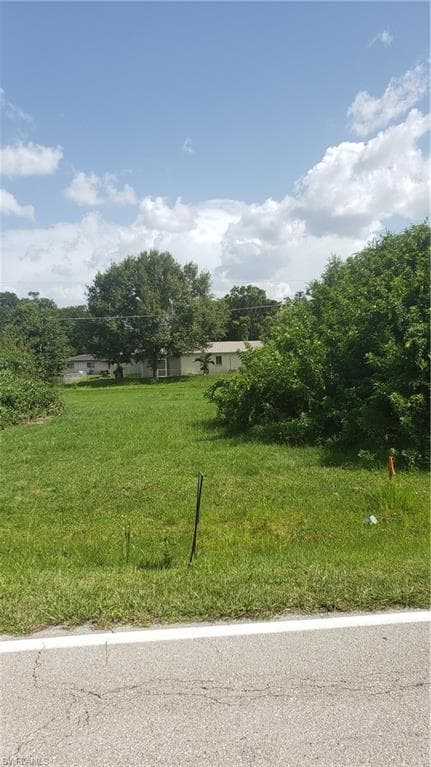 13209 5th St, Fort Myers, FL 33905-1