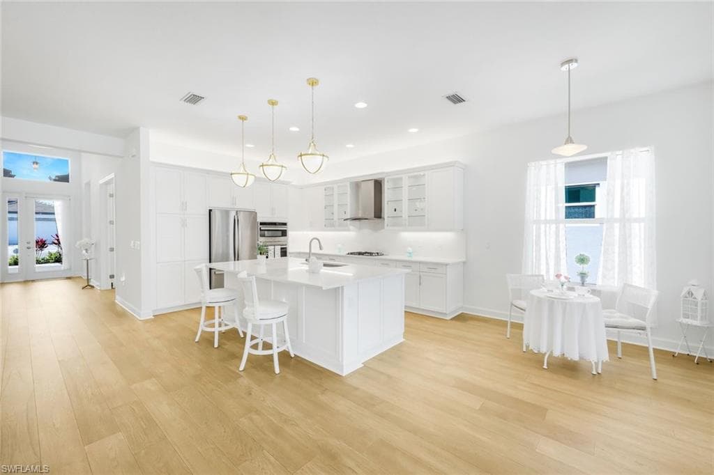 12243 Lotus Ave, Naples, FL 34120-8