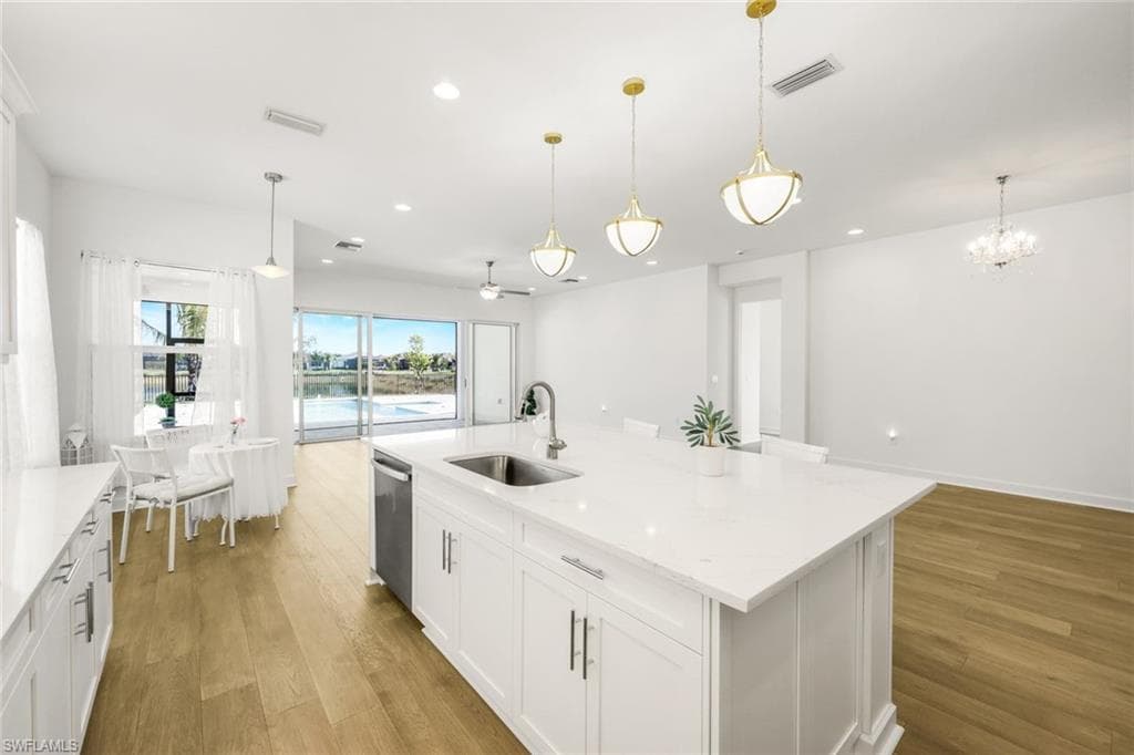 12243 Lotus Ave, Naples, FL 34120-9