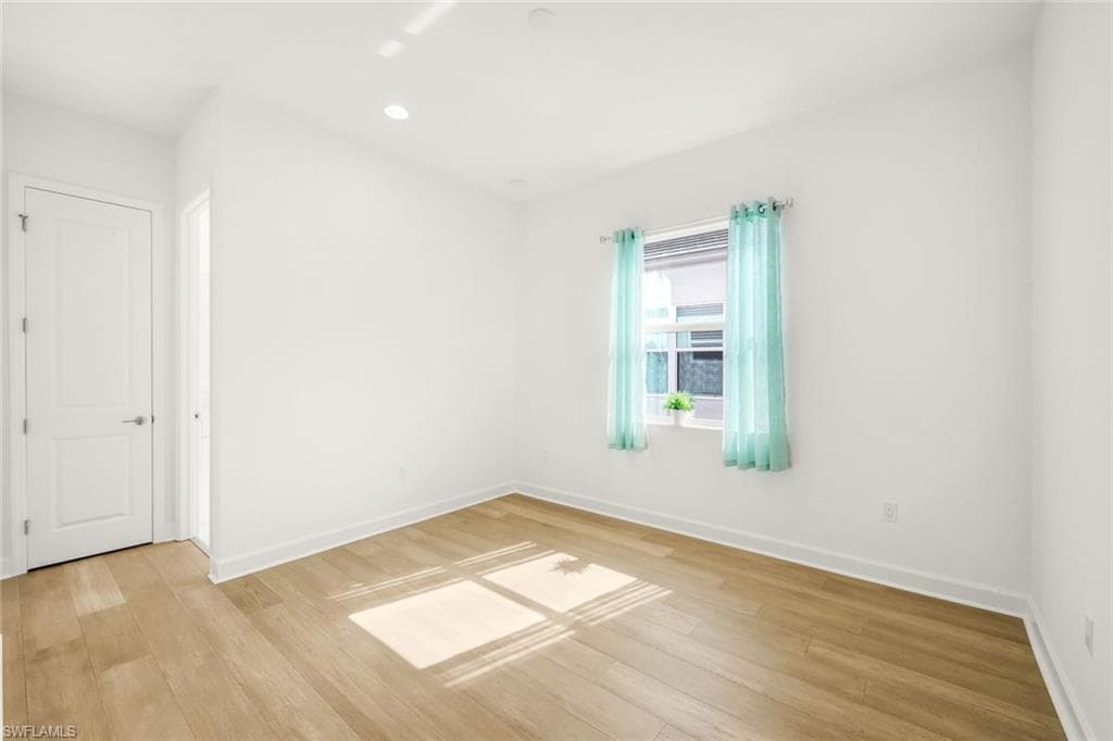 12243 Lotus Ave, Naples, FL 34120-18