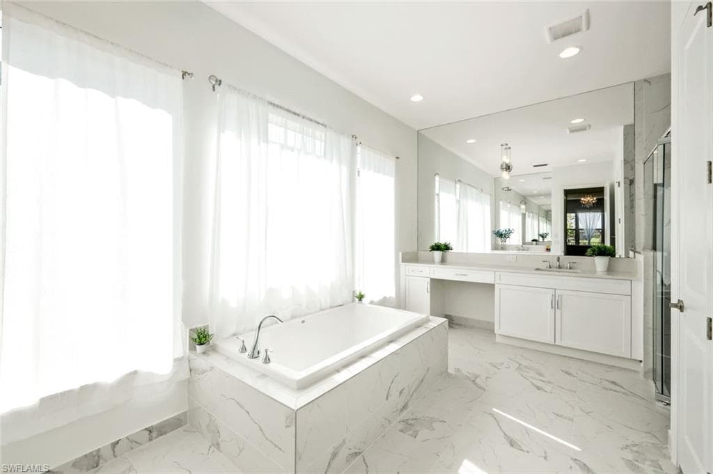 12243 Lotus Ave, Naples, FL 34120-27