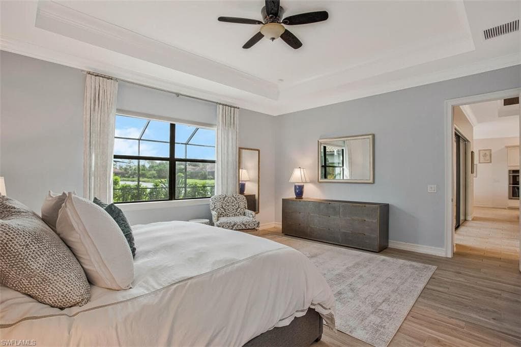 1422 Mockingbird Dr, Naples, FL 34120-24