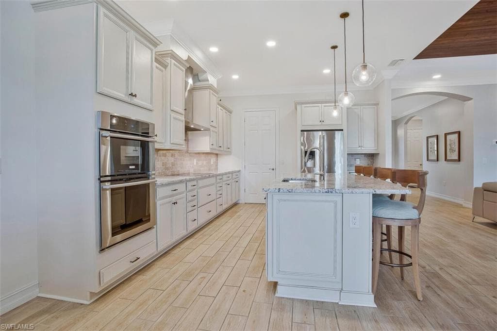 1422 Mockingbird Dr, Naples, FL 34120-33