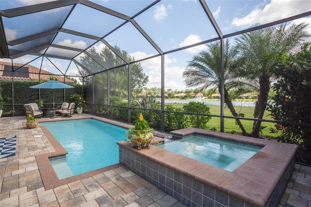 1422 Mockingbird Dr, Naples, FL 34120-45