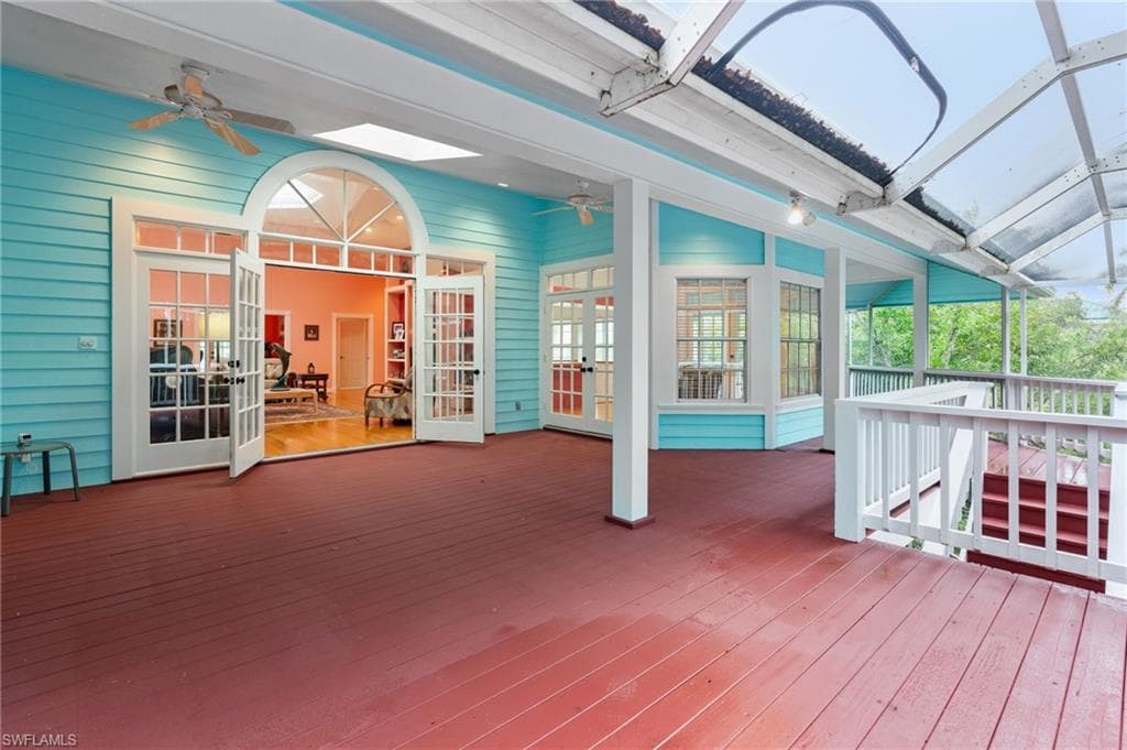 380 Periwinkle Ct, Marco Island, FL 34145-32