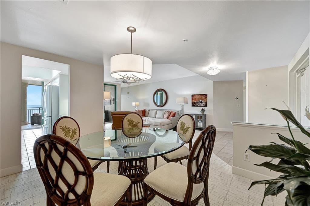 980 Cape Marco Dr 902, Marco Island, FL 34145-11