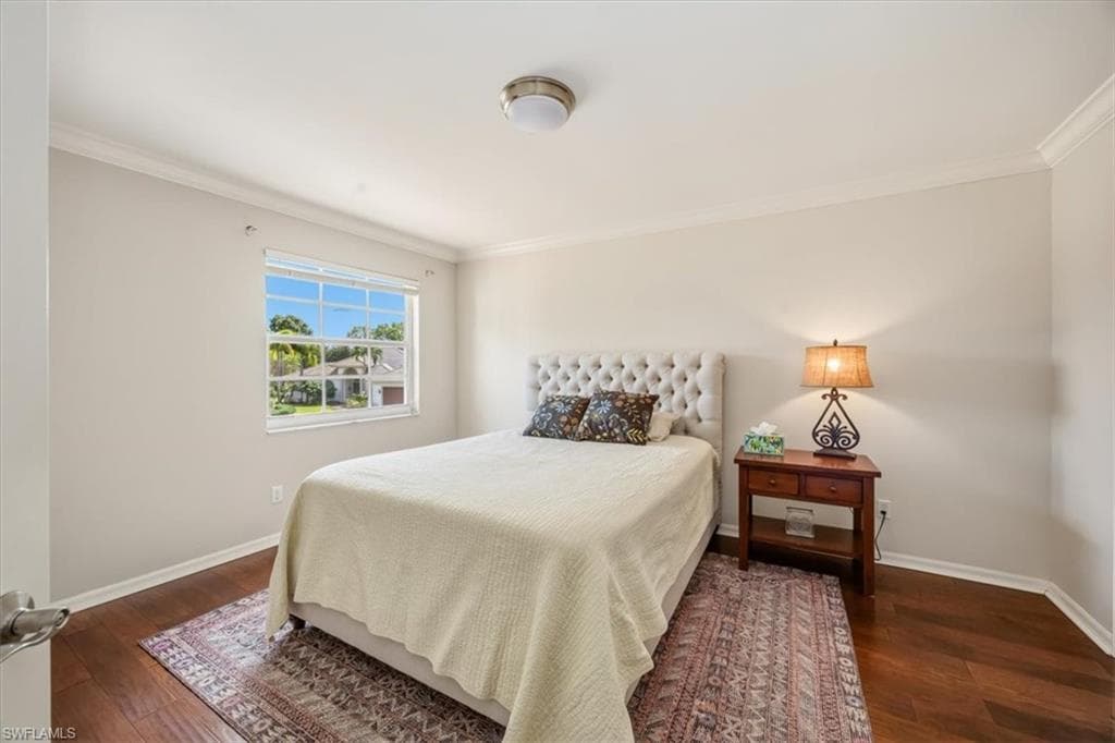 2066 Imperial Cir, Naples, FL 34110-20