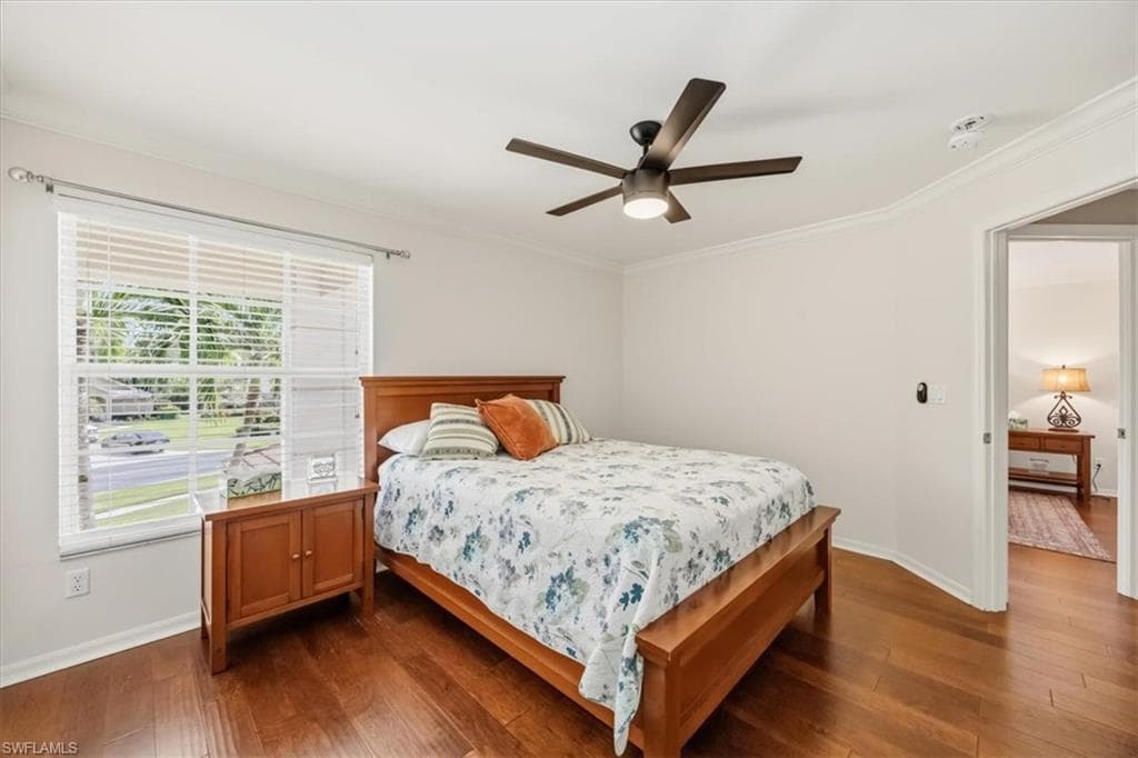 2066 Imperial Cir, Naples, FL 34110-22