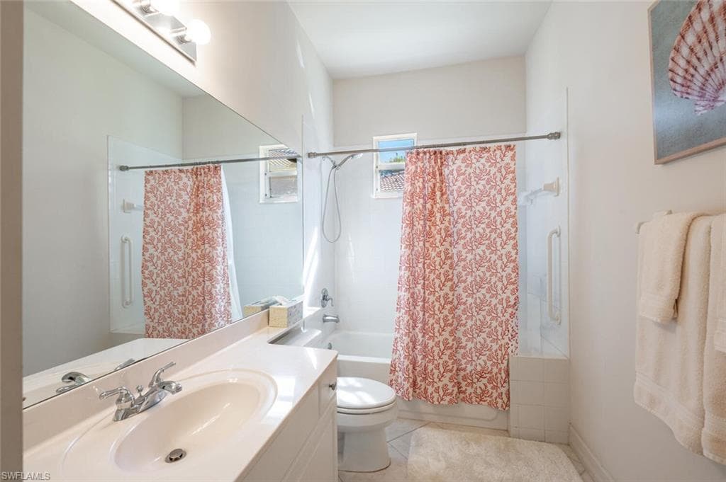 7895 Sanctuary Cir 1, Naples, FL 34104-21