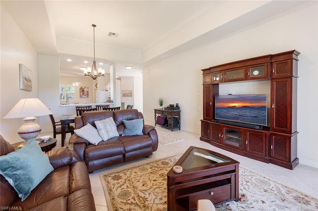 7895 Sanctuary Cir 1, Naples, FL 34104-7