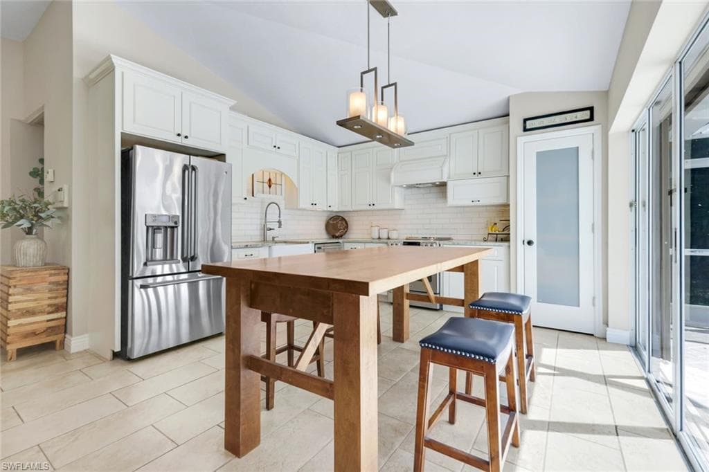21139 Winterberry Way, Estero, FL 33928-17