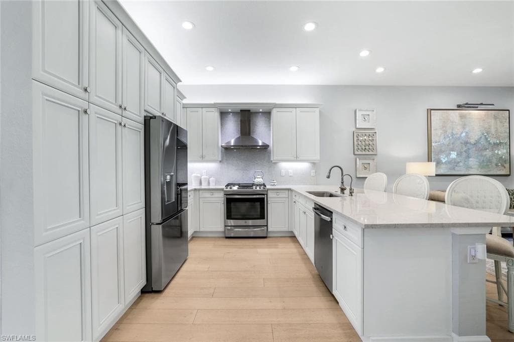 16332 Molise Pl, Bonita Springs, FL 34135-9