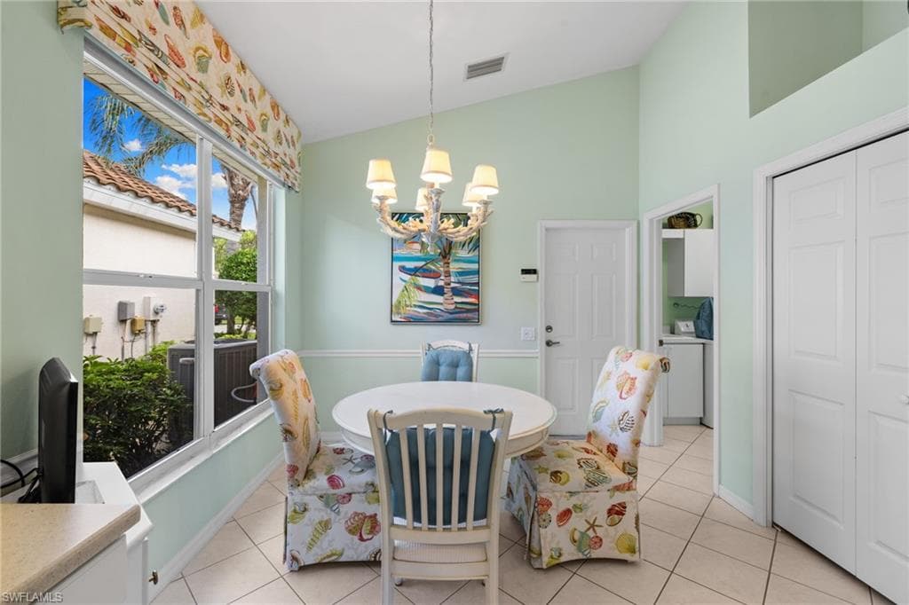 1724 Winding Oaks Way, Naples, FL 34109-12