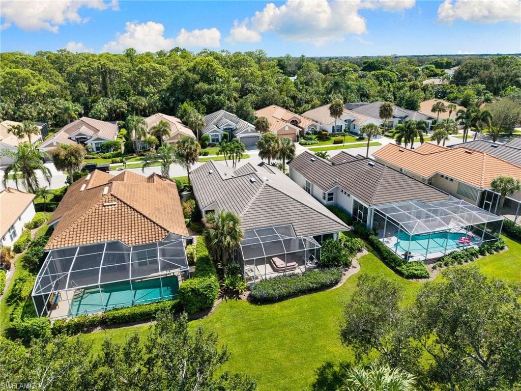1724 Winding Oaks Way, Naples, FL 34109-28