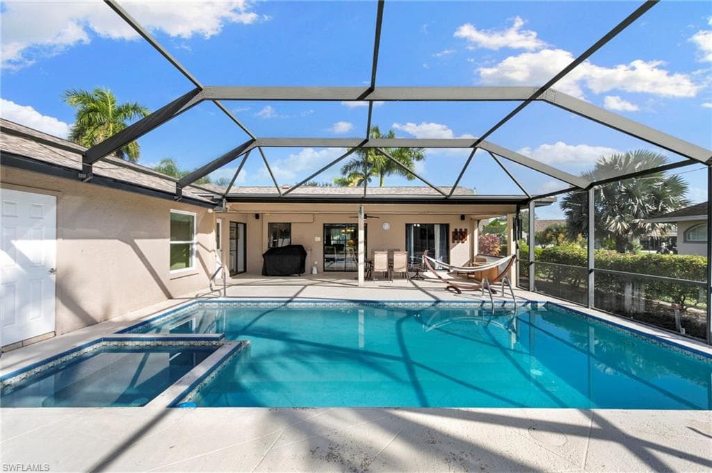 3434 Anton Ct, Naples, FL 34109-32