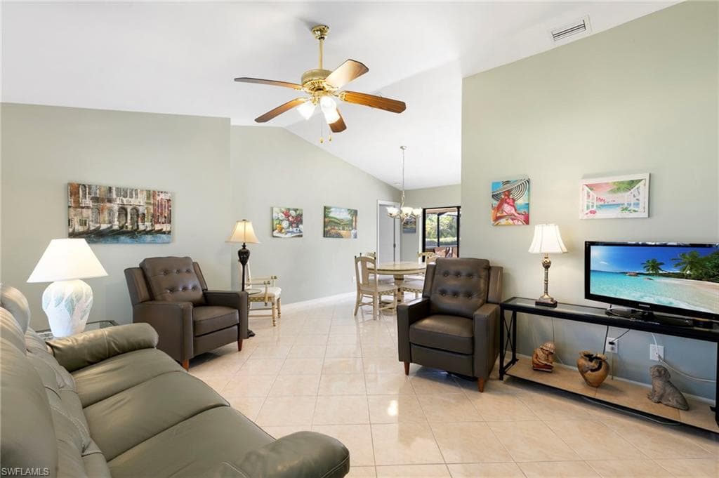 3434 Anton Ct, Naples, FL 34109-4