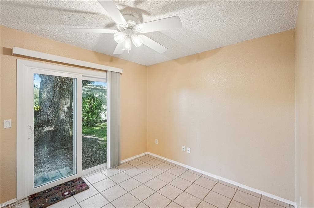 4001 Sunflower Cir, Labelle, FL 33935-14