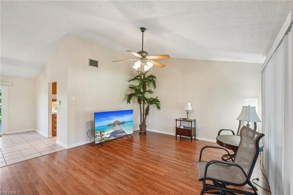4001 Sunflower Cir, Labelle, FL 33935-6