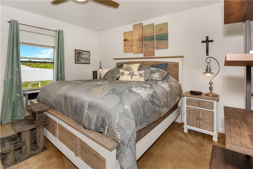6005 Elaine Ave N, Lehigh Acres, FL 33971-7