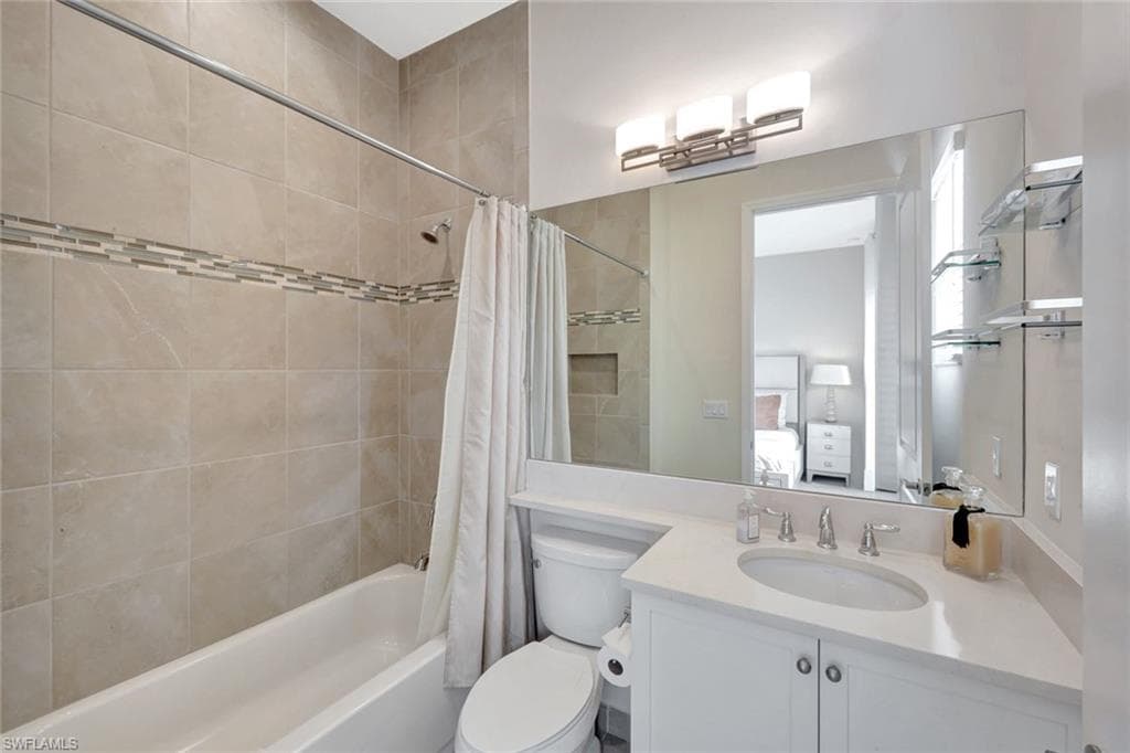 28562 Sicily Loop, Bonita Springs, FL 34135-28