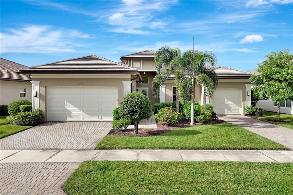 28562 Sicily Loop, Bonita Springs, FL 34135-2