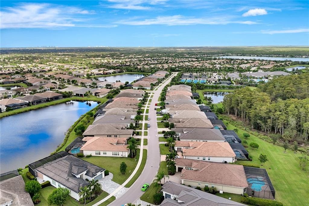 28562 Sicily Loop, Bonita Springs, FL 34135-5