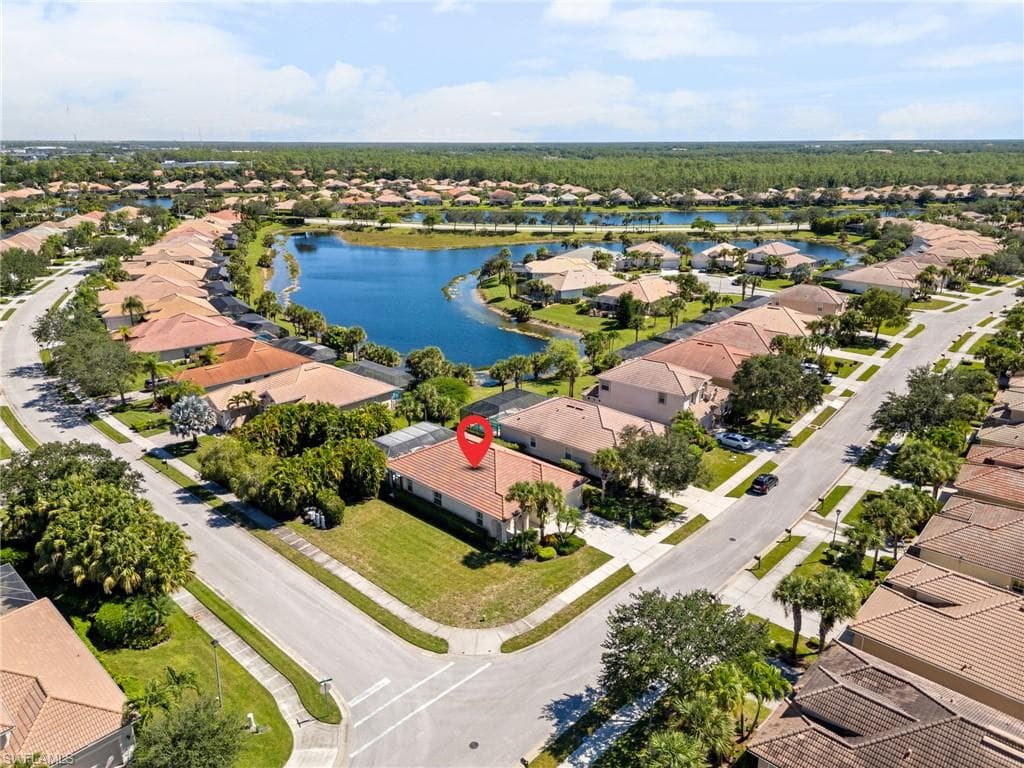 8193 Valiant Dr, Naples, FL 34104-34