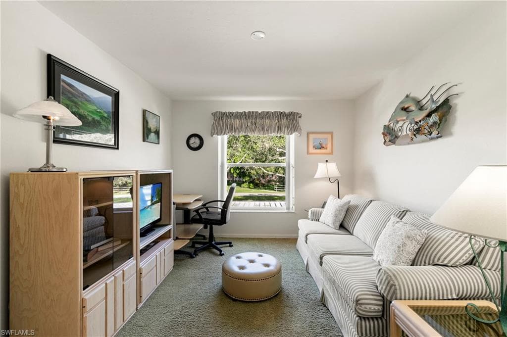 1036 Mainsail Dr 721, Naples, FL 34114-18