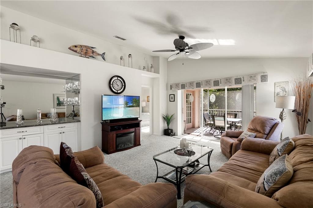 1036 Mainsail Dr 721, Naples, FL 34114-2