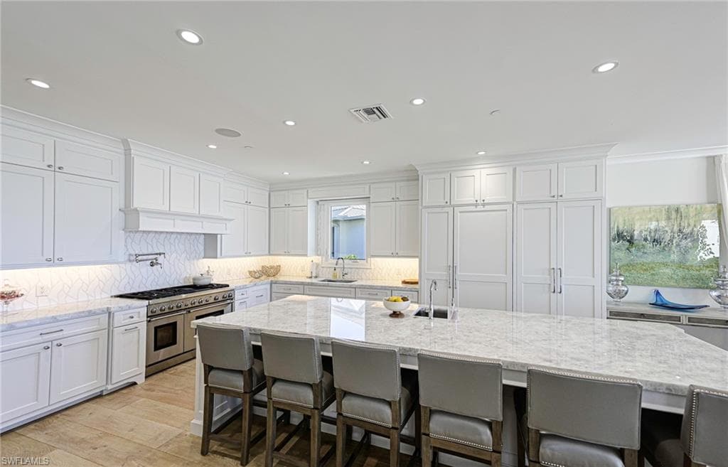 104 Anguilla Ln, Bonita Springs, FL 34134-14