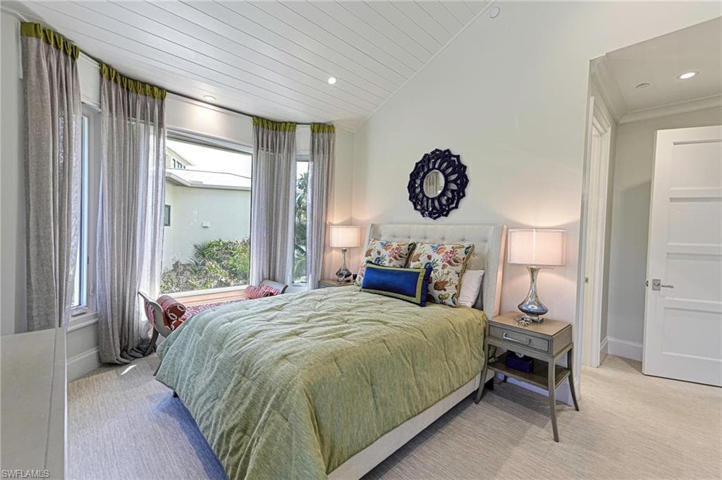 104 Anguilla Ln, Bonita Springs, FL 34134-30