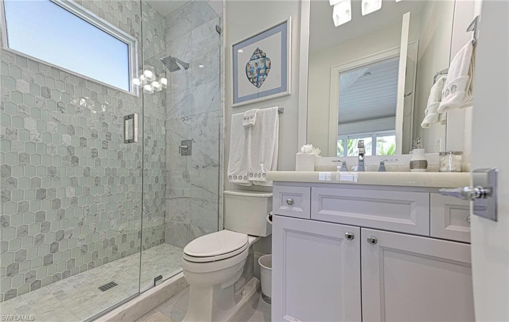 104 Anguilla Ln, Bonita Springs, FL 34134-33